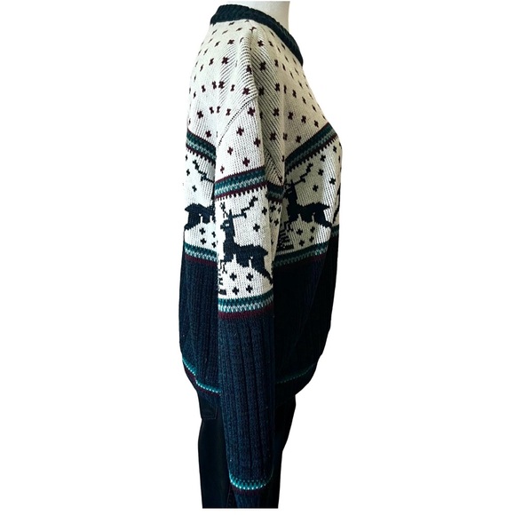 Vintage Rob Winter Reindeer Sweater Medium - Picture 4 of 11
